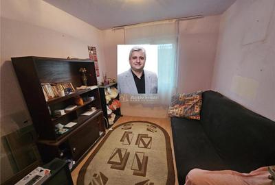 Garsonieră decomandată în Central - 2