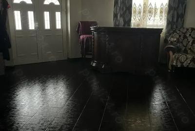 Casă cu 4 camere în Central - 5