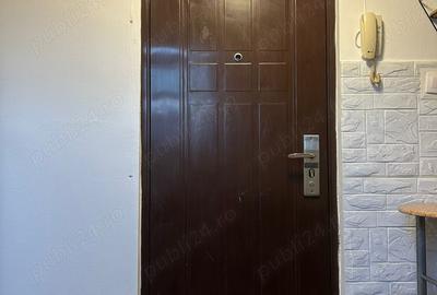Vand garsoniera 12mp, baie proprie, etaj 3 zona Iosefin - 2