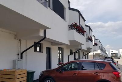 Case de Vanzare Chiajna situate intre Padure si Lac,Comison 0 - 14