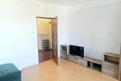 Garsonieră decomandată în Central - 3