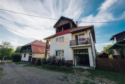 Casă cu 9 camere cu Teren 500 Mp în Praid - 18