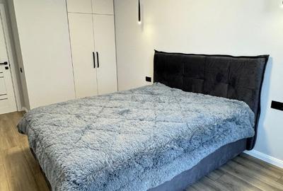 Apartament cu 2 camere decomandat în Valea Cetății