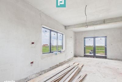 Casă cu 4 camere cu Teren 684 Mp în Zimandu Nou - 3