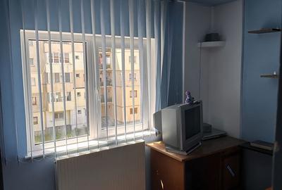 Apartament cu 3 camere decomandat în Central - 3