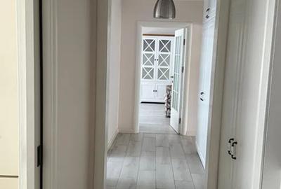 Apartament cu 4 camere decomandat, mobilat în Sebastian - 2