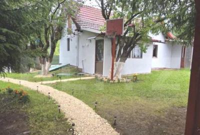 Casa ta de Vacan?a la Munte Predeal, 320 m2 teren - 4