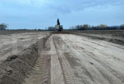 Teren de 800 mp, în Central