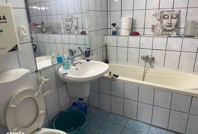 Casă cu 10 camere cu Teren 800 Mp în Central - 6