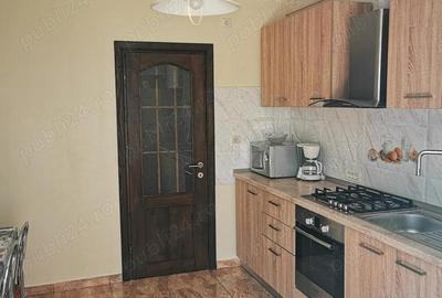 Faleza Nord-2 decomandate etaj 1, renovat, mobilat si utilat, centrala pe gaz - 6