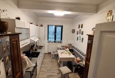 Casa de vanzare in localitatea Lazu - 6