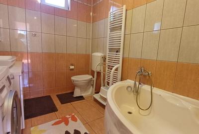 Casă individuală cu 6 camere cu Canalizare în Decebal - 6