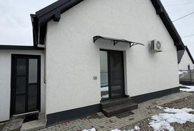 Casă cu 3 camere în Hemeiuș - 2