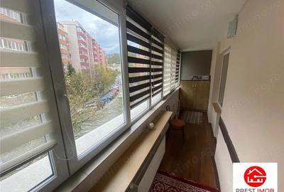 Apartament cu 3 camere de inchiriat in Tudor - 2