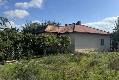 Casă cu 4 camere în Topraisar - 6