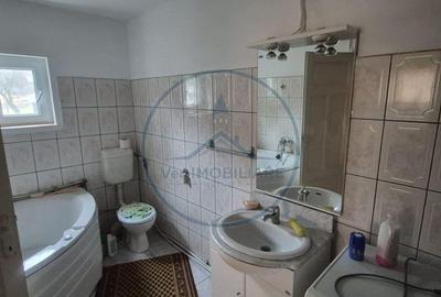 Casă cu 4 camere cu Teren 3800 Mp în Prundu Bârgăului - 15