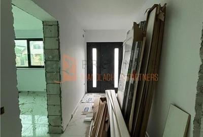 Casa tip parter + pod inalt zona Spataru - 5