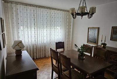 Dr.Taberei - V.Argesului - 4 4 - decomandat, reabilitat, boxa, parchet stejar, 125000 - 5