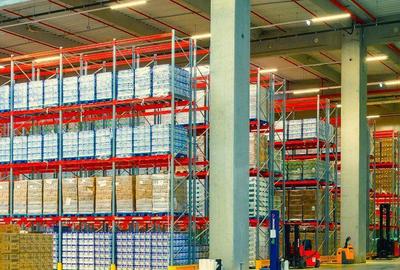 Spațiu comercial, de 2,300 mp, în Ștefăneștii de Jos - 2