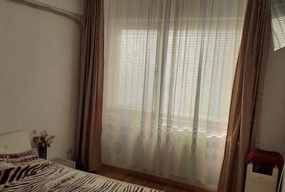 Apartament cu 2 camere decomandat în Olteniței