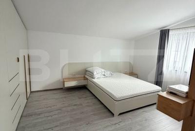 Casă cu 5 camere cu Teren 700 Mp în Central