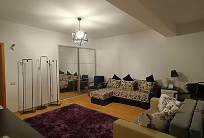 Casă cu 4 camere în Km 4 - 19