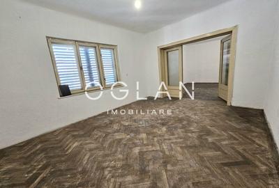 Apartament cu 3 camere decomandat în Trei Stejari