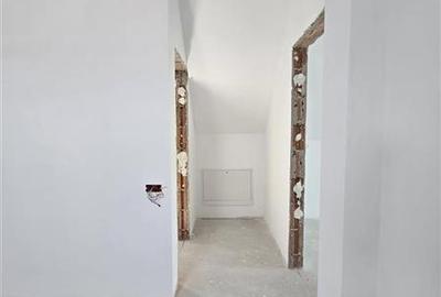 VILA DEOSEBITA SECTOR 1 ZONA BUCURESTII NOI - STRAULESTI NORD - 17