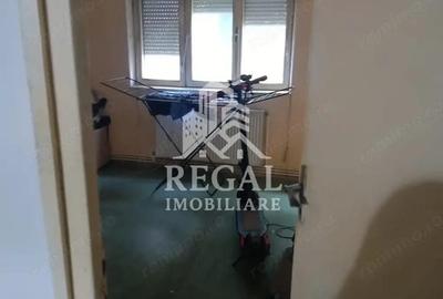 Apartament 3 camere, 2 bai, parter inalt Micro 5 - 6
