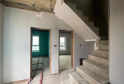 Duplex cu 4 camere cu Teren 271 Mp în Urseni - 3