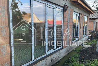 Casă individuală cu 4 camere cu Canalizare în Șura Mică - 12