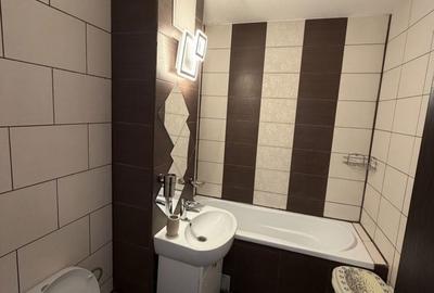Apartament cu 2 camere decomandat în Calea București - 2