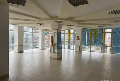 Spațiu comercial, de 180 mp, în Central - 5