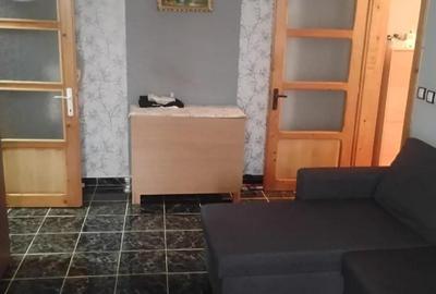 Apartament cu 3 camere semidecomandat în Central - 10