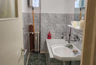 Garsonieră decomandată în Republicii - 2