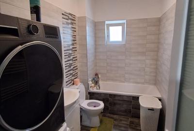 Apartament cu 3 camere decomandat în Metalurgiei - 10