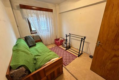 Apartament cu 3 camere decomandat în Piața Nouă - 6