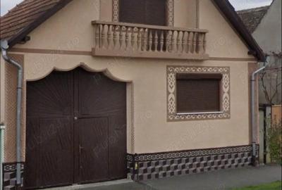 Casă cu Teren 867 Mp în Turnișor - 2
