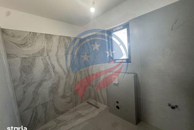 Casă cu 5 camere cu Teren 475 Mp în Podari - 15