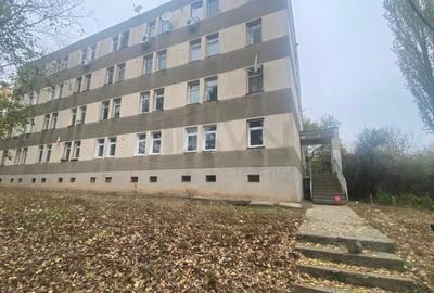 Spațiu comercial, de 1,350 mp, în Pipera - 7