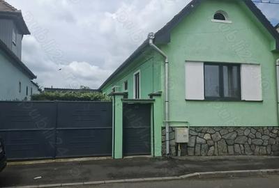 Casa de vanzare - 1