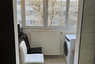 Apartament cu 3 camere semidecomandat în Berceni - 8