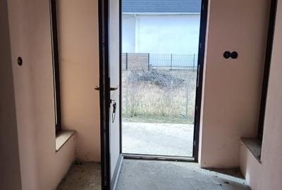 Casa moderna conectata la toate utilitatile - 10