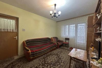 Agentia imobiliara VIGAFON vinde apartament 2 camere Nord-Cameliei - 1