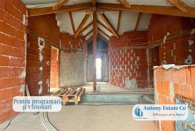 Casă cu Teren 415 Mp în Sântandrei