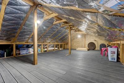 Casă cu 5 camere cu Teren 320 Mp în Vidra - 13