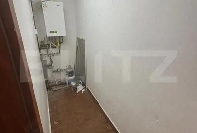 Apartament cu 5 camere semidecomandat în Dumbrăvița - 12