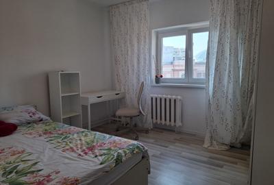 Apartament cu 3 camere decomandat în Vitan Mall - 5