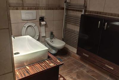 Garsonieră în Traian - 1