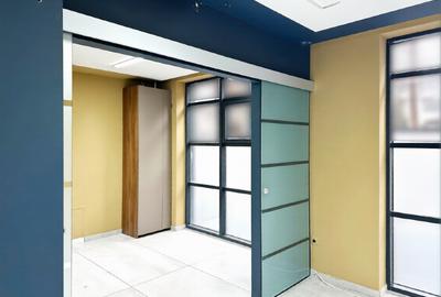 Spațiu comercial, de 78 mp, în Centrul Civic - 5